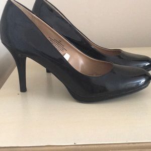 A pair of black, 9.5 sized heels from Merona